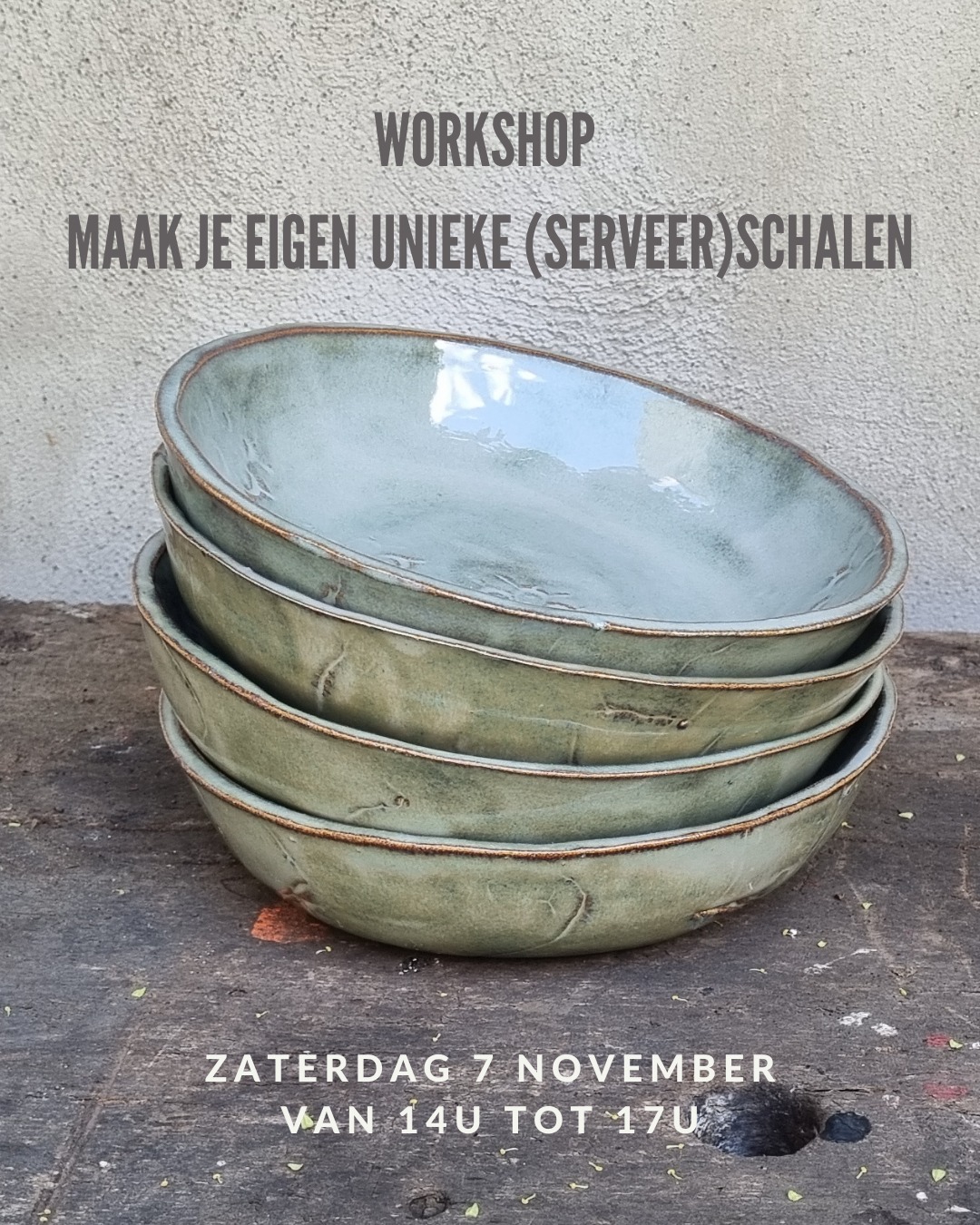 De ultieme afsluiter van de herfstvakantie: Maak je eigen feesttafel-blikvangers! 

Zoek je nog een heerlijke invulling voor de laatste zaterdag van de herfstvakantie? Trakteer jezelf op een ontspannende middag me-time of kom gezellig samen met je vriendinnen, mama of dochter. Terwijl jullie met je handen in de klei zitten, is er alle tijd om bij te kletsen.

Tijdens deze workshop maak je stapsgewijs met behulp van mallen en steunvormen prachtig handgemaakt keramiek. Extra leuk: je zelfgemaakte schalen zijn straks de absolute blikvanger op de feesttafel tijdens de komende feestdagen! 

Jouw project, jouw keuze:
Een set van 4 ontbijtkommen, pasta- of tapasbordjes
Een duo van 2 bij elkaar passende serveerschalen (ca. 20 cm & 25 cm)

Ervaring is absoluut niet nodig!

Wanneer: Zaterdag 7 november 2026 | 14:00 - 17:00 uur
Waar: Atelier Lubbeek (Grotendries 29)
Prijs: Vanaf € 80,- (incl. klei, bakken, glazuren, materialen, koffie & thee)

Groep: Max. 8 personen voor een intieme, warme sfeer

👉 Sluit de herfstvakantie creatief af! Reserveer snel je plekje via de link in de bio. 

#workshopkeramiek #keramiekworkshop #creatieworkshop #metime #herfstvakantie #qualitytime #lubbeek #leuven #uitinleuven #vlaamsbrabant #handgemaaktkeramiek #feesttafel #feestdagen #diykeramiek #klei #pottenbakken #keramiek #meidenmiddag #gezelligheid